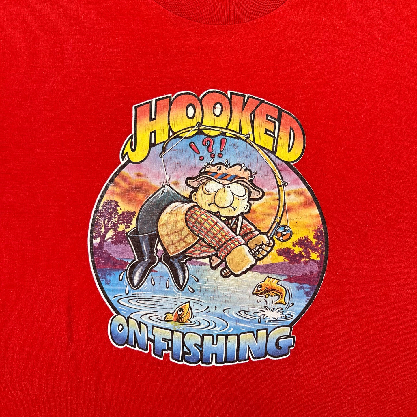 70s 'Hooked on Fishing' Tee- M