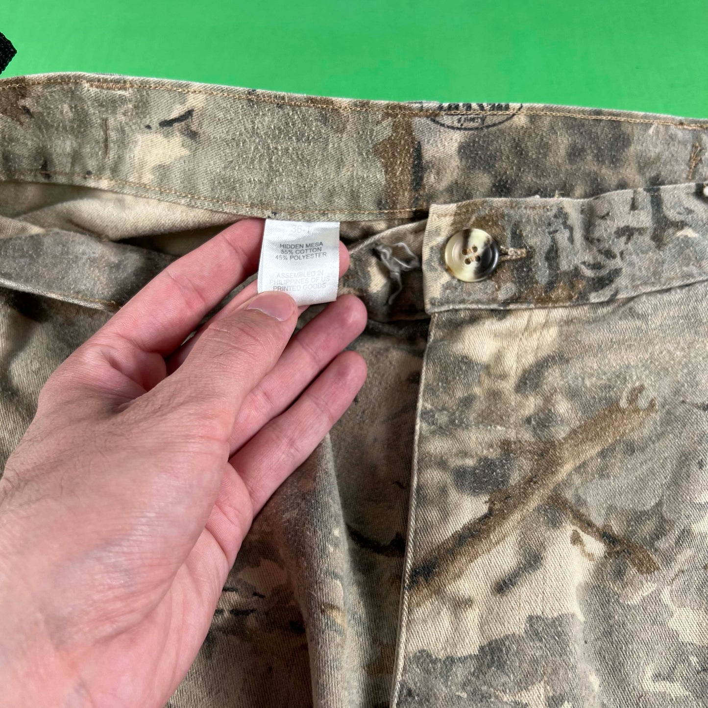 00s Desert Shadow Camo Cargo Capris- 34x19