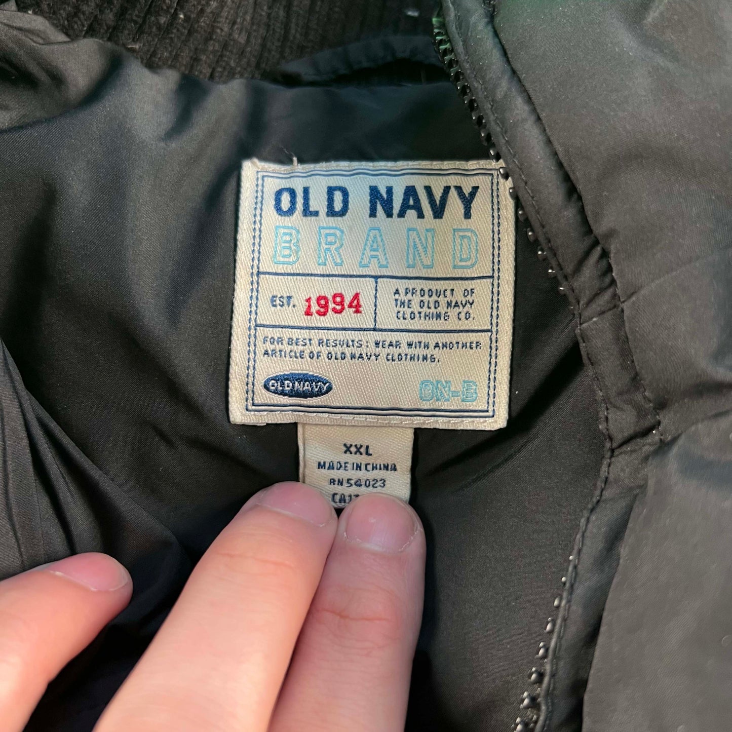 2004 Old Navy Black Down Puffer Vest- XL