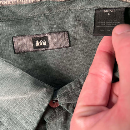 00s REI Polysonic Rayon Shirt- L