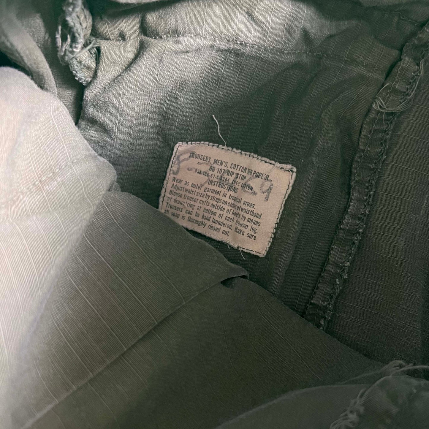 60s Cut Off Army Poplin Cargo Shorts- 30x9.5