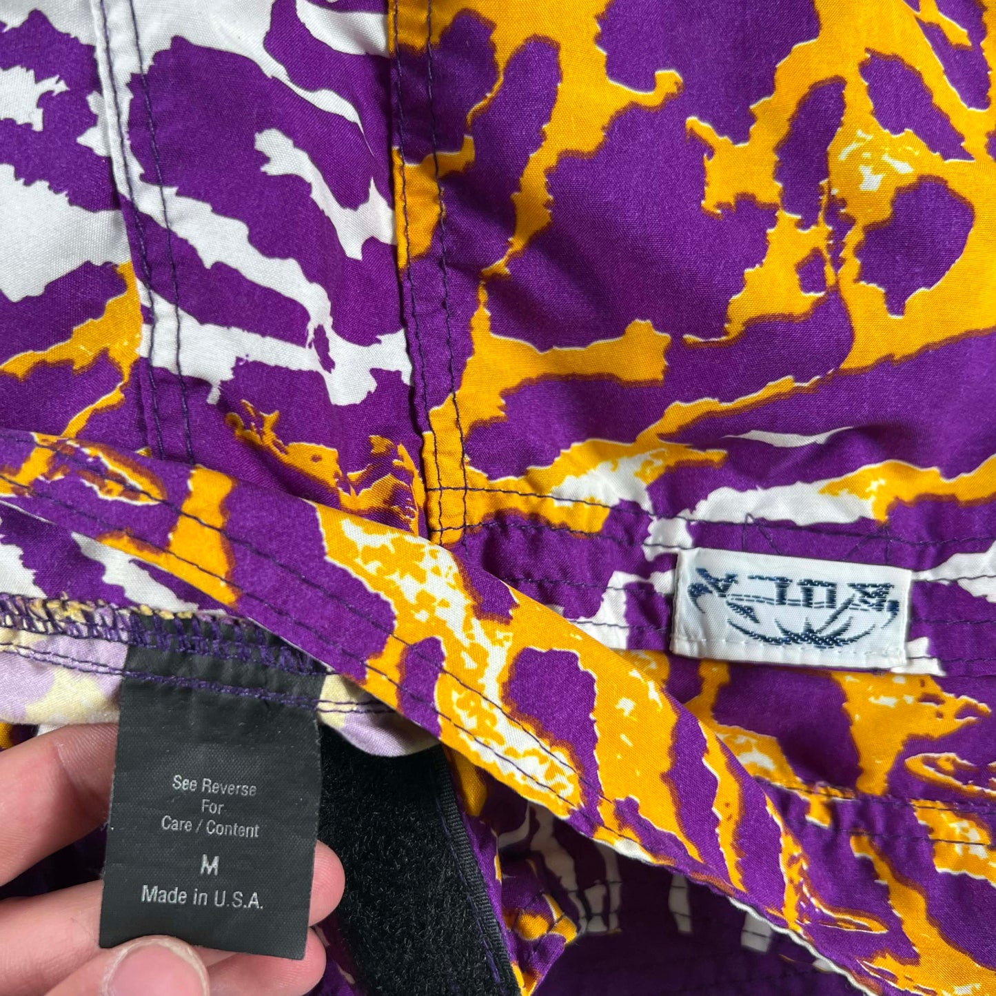 90s Washington Huskies Board Shorts- M