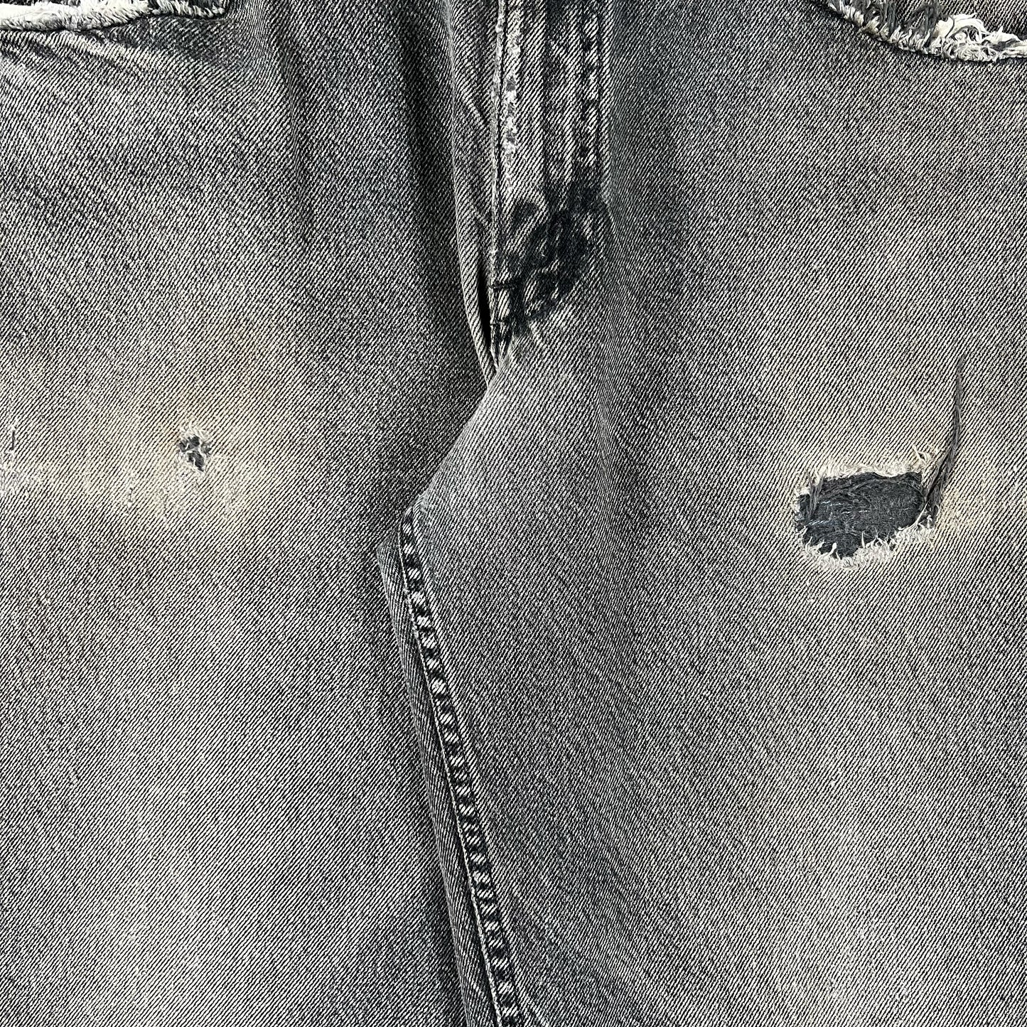 90s Sun Faded & Repaired Levi's 560s- 33x34