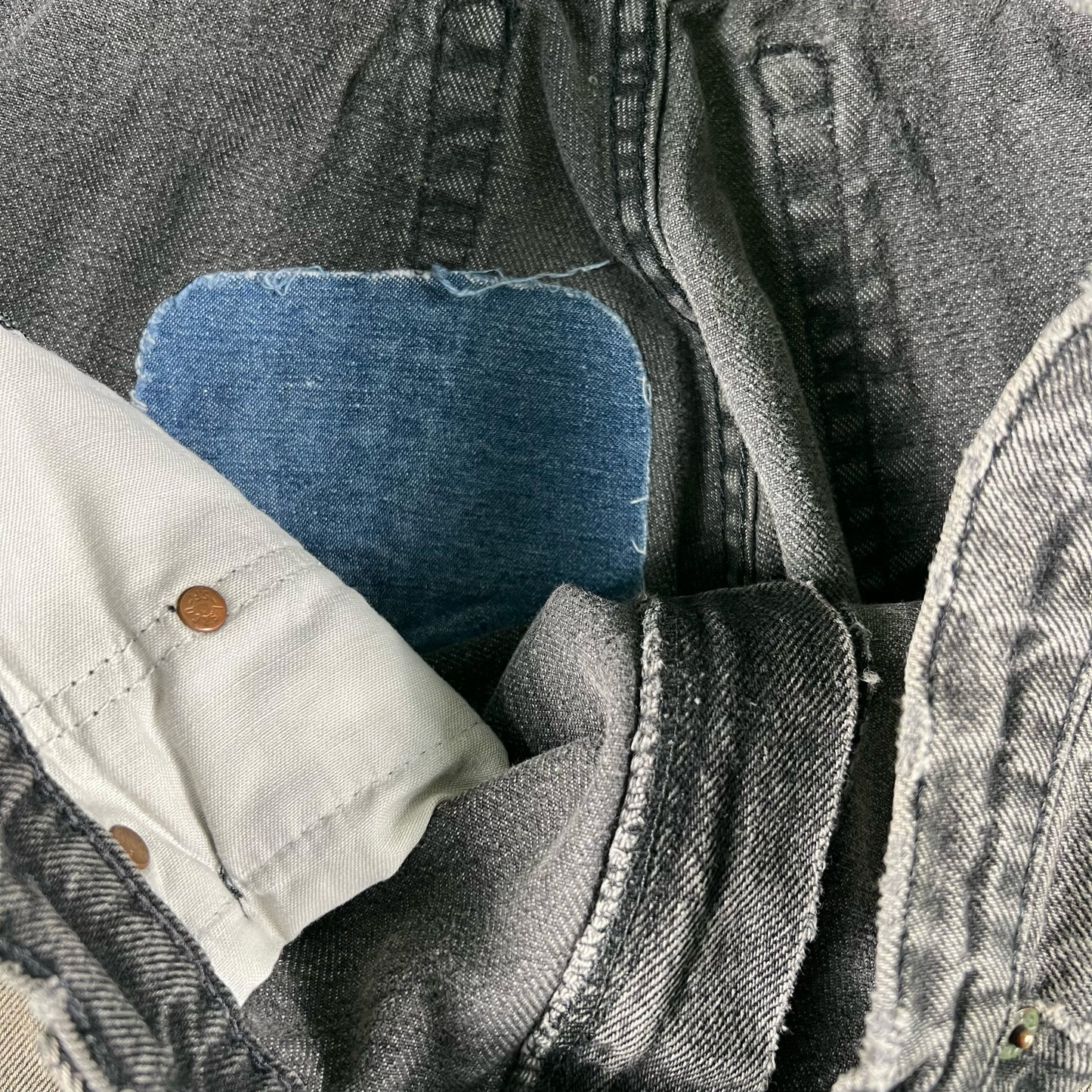 90s Sun Faded & Repaired Levi's 560s- 33x34