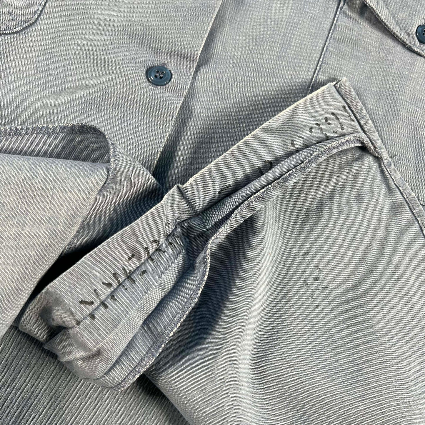 70s Thrashed USN Navy Chambray- L