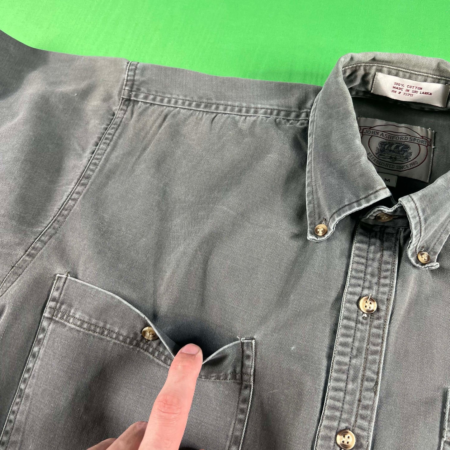 90s Super Sun Faded Black Cotton Button Up Shirt- M