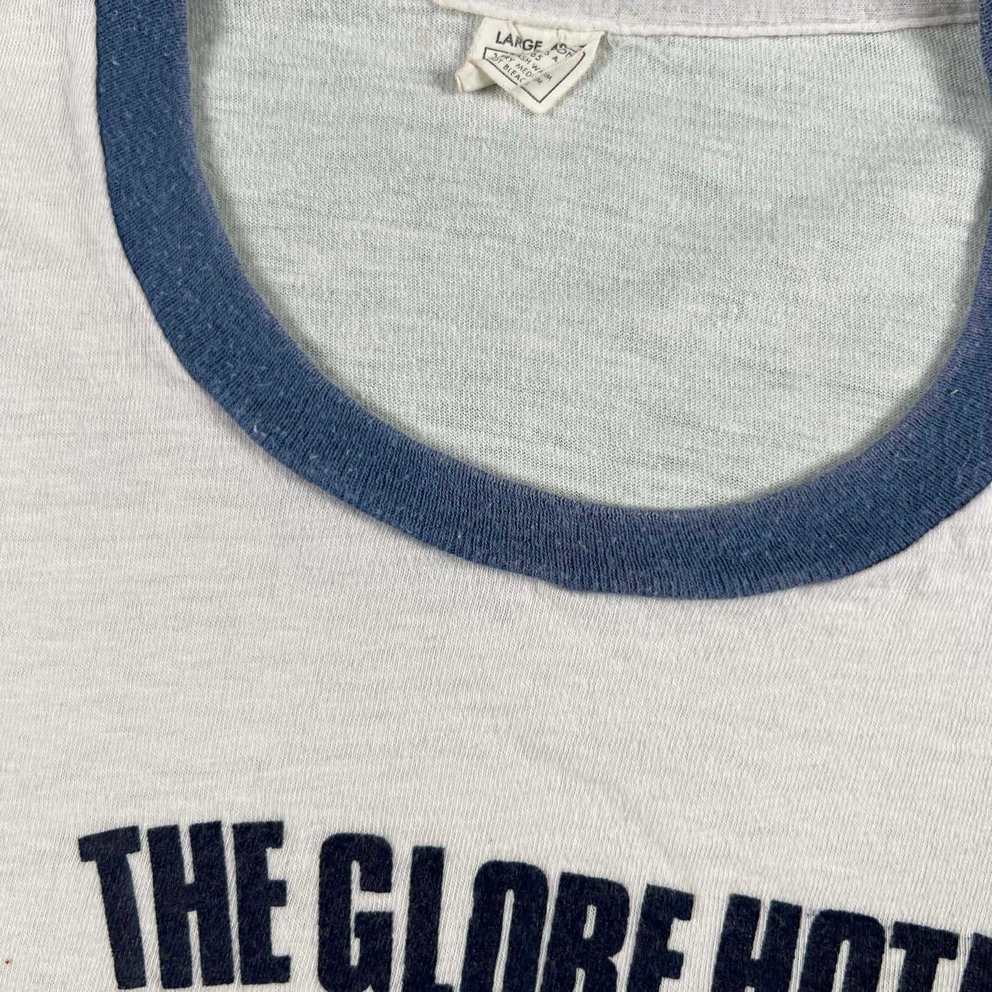 70s The Globe Hotel Drinking Team Ringer Tee- S