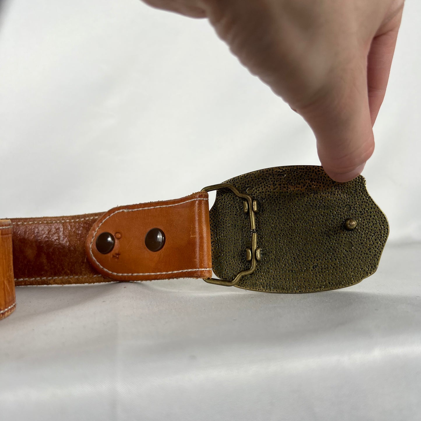 80s Floral Embellished Leather Belt w Kansas Buckle- 36"-40"