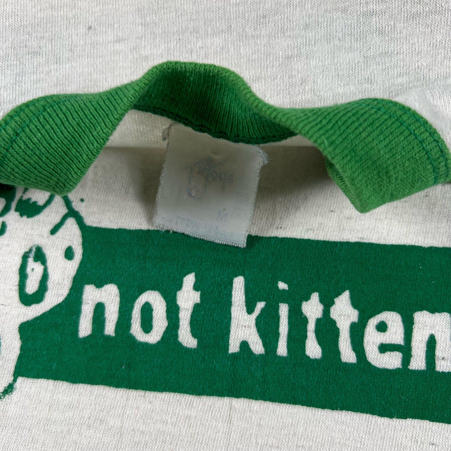 80s 'Hit Bongs, Not Kittens' Tee- M