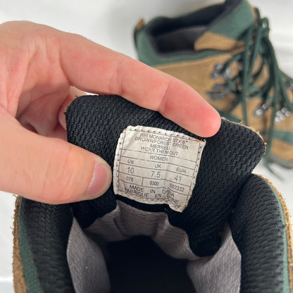 00s REI Vibram Sole Hiking Boots- M's 8.5, W's 10