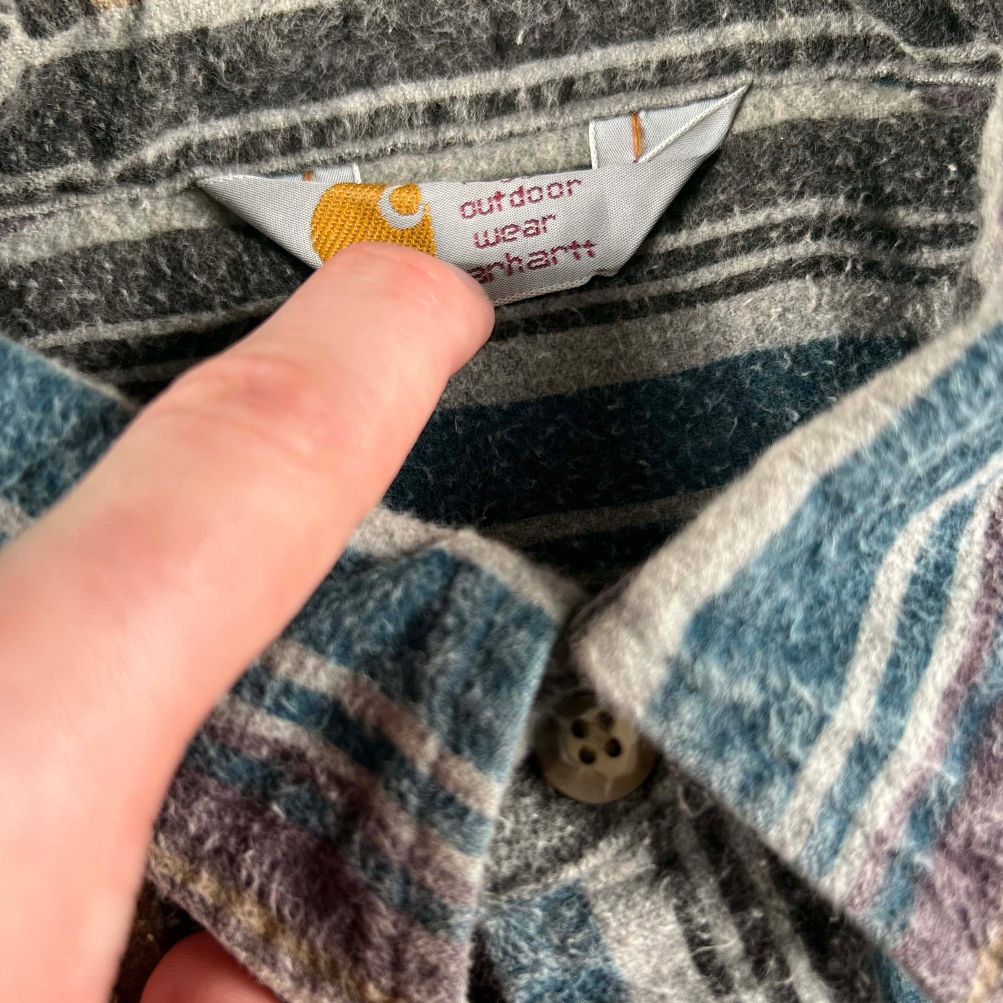 90s Carhartt Aztec Cotton Chamois Shirt- L