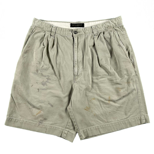 00s Thrashed Banana Republic Cotton Chino Shorts- 32x7.5