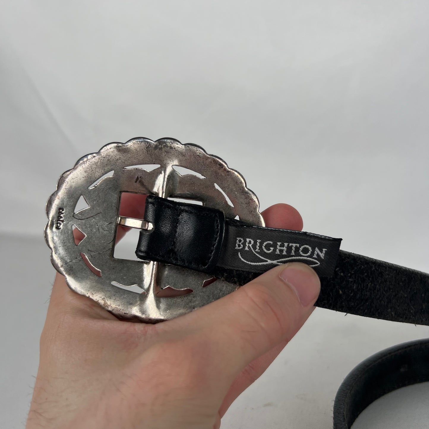 90s Black Leather Belt w Big Detailed Buckle- 24"-28"