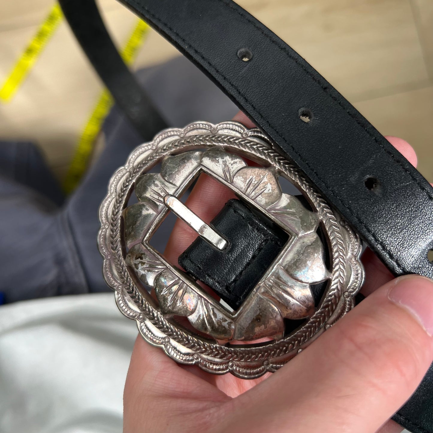 90s Black Leather Belt w Big Detailed Buckle- 24"-28"