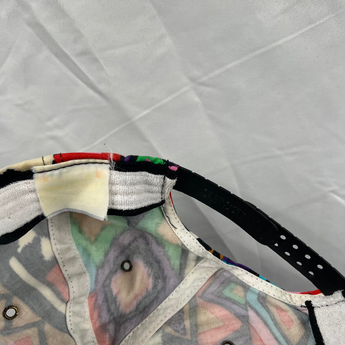 90s Psychedelic Print Rope Trucker Hat