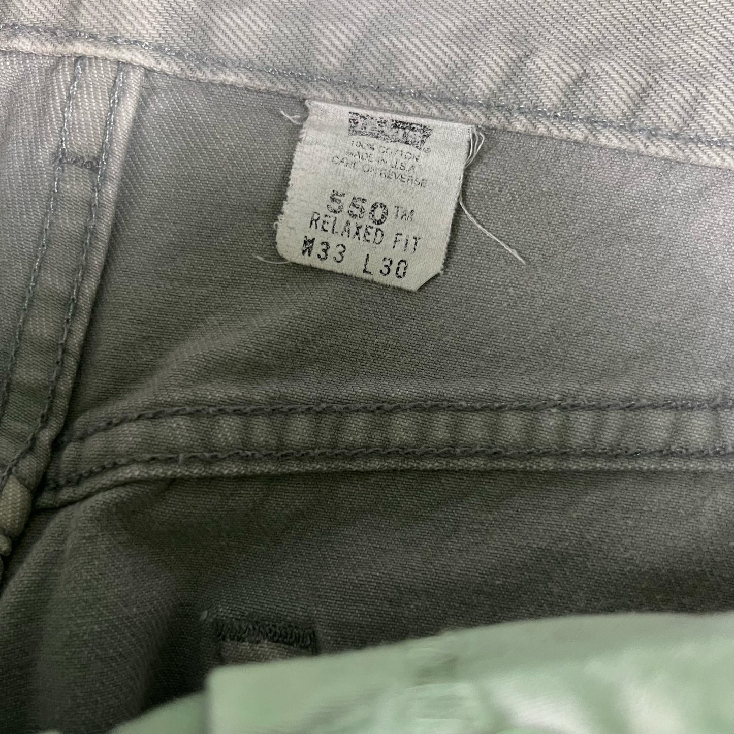 90s Levi's Sun Faded Grey 550 Distressed Denim- 33x29