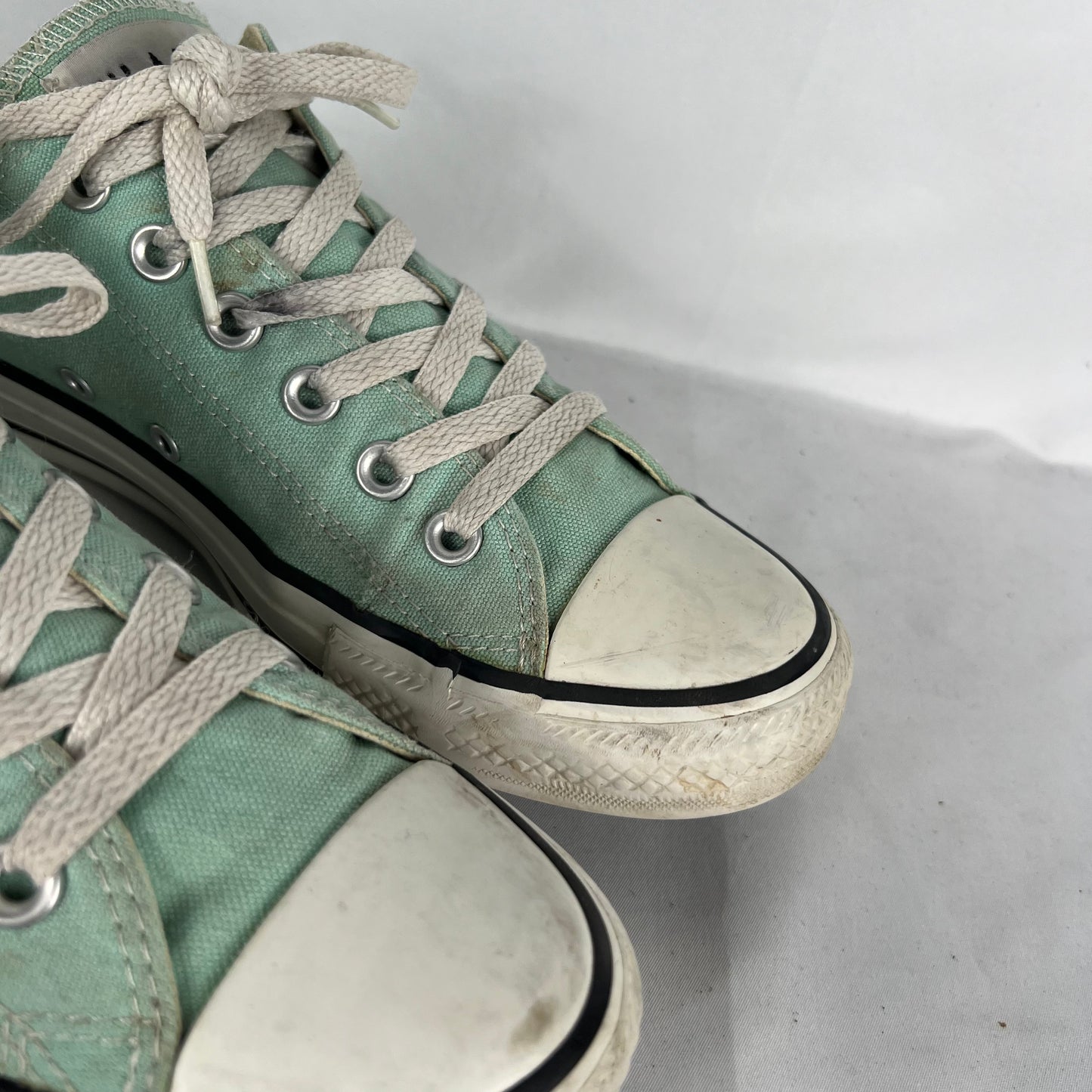 Mint Green Converse- M's 7, W's 8.5