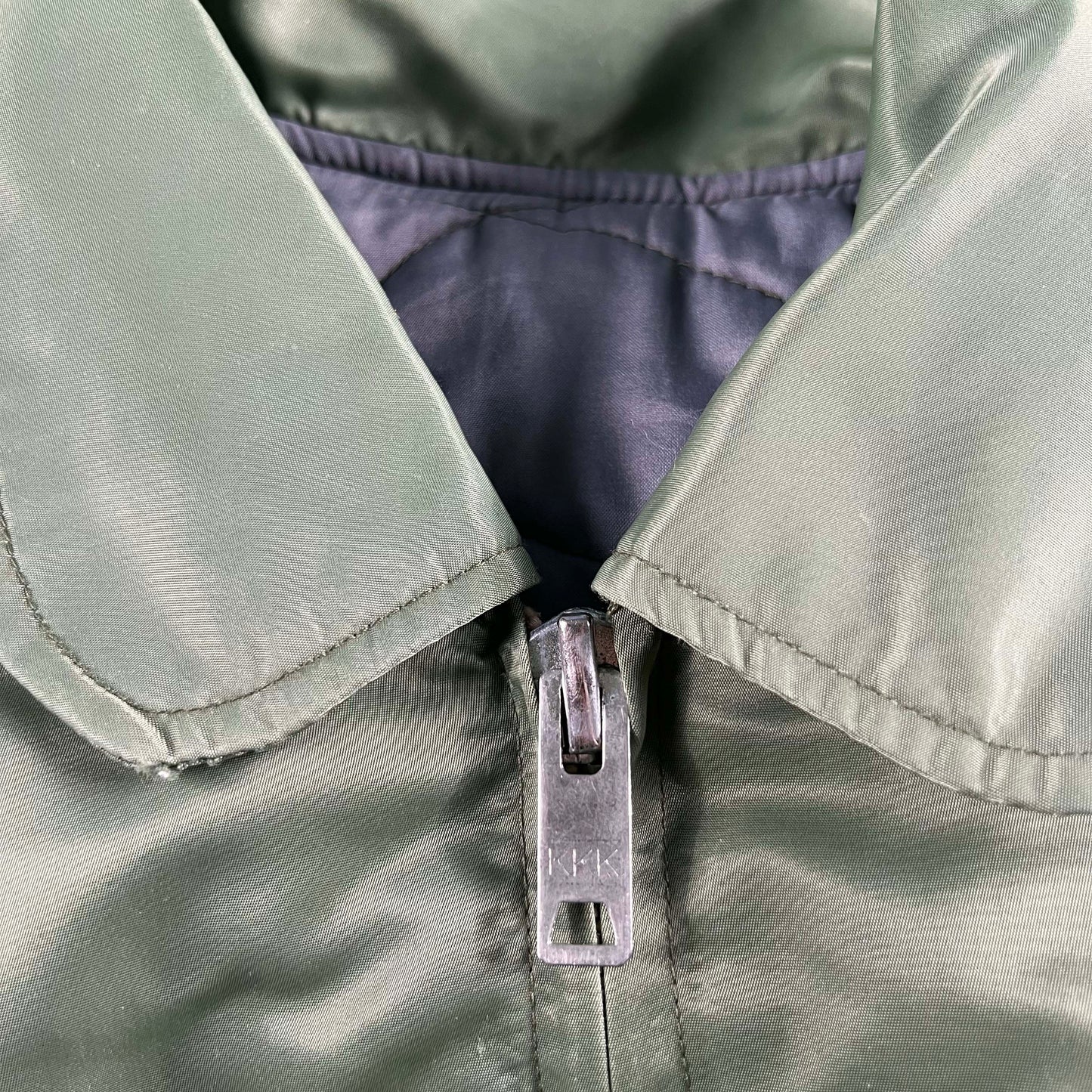 80s Army CWU45 Style Bomber Jacket- L