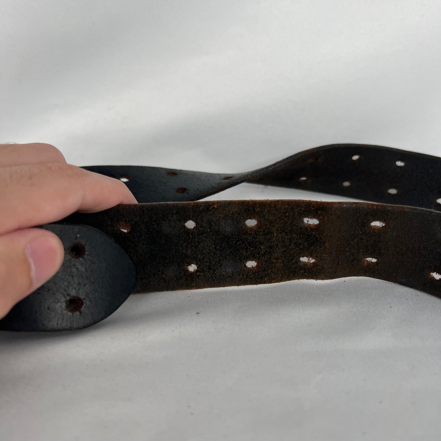 00s Well Worn Black Leather Belt- 32"-36"