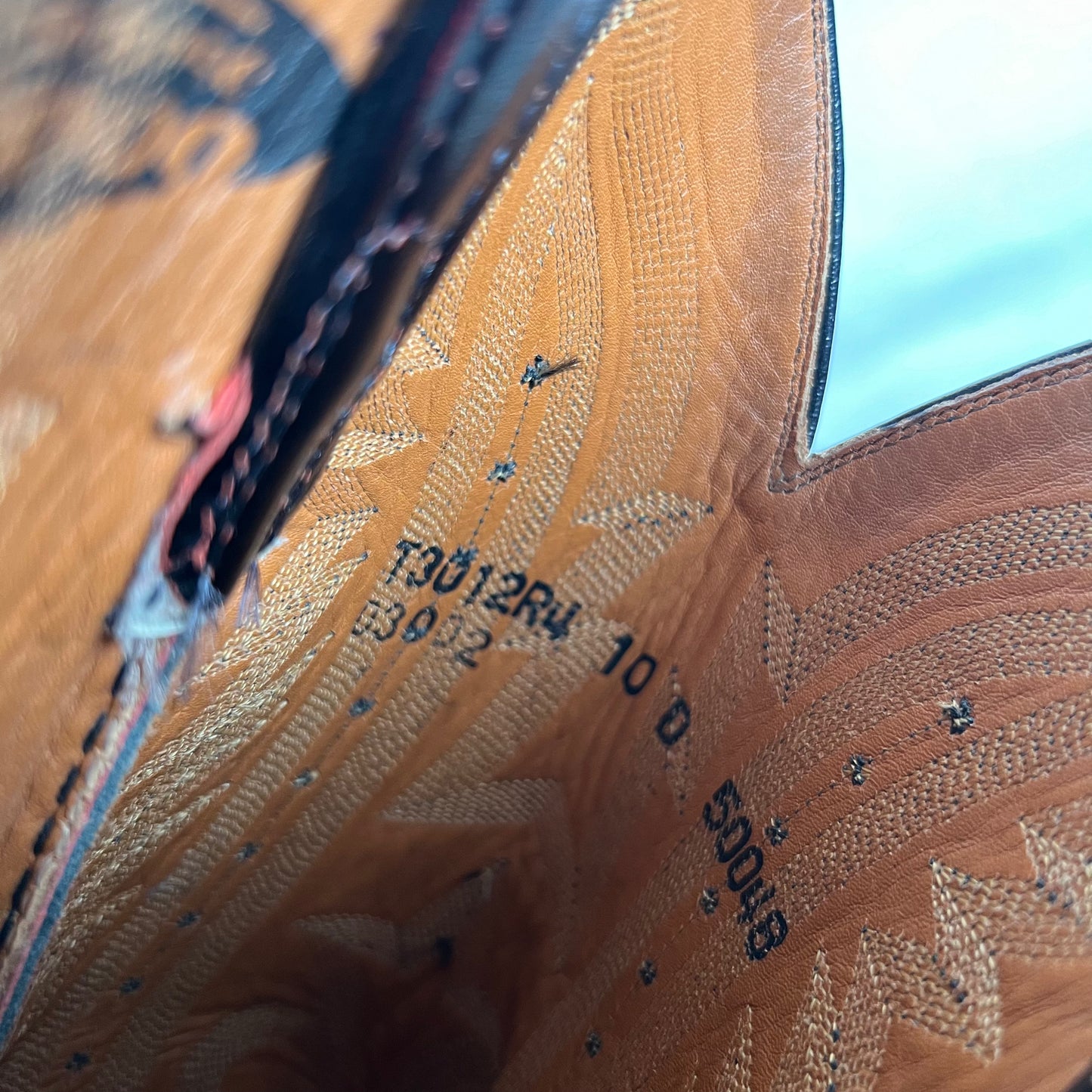 00s Lucchese Cherry Red Leather Cowboy Boots- M's 10, W's 11.5