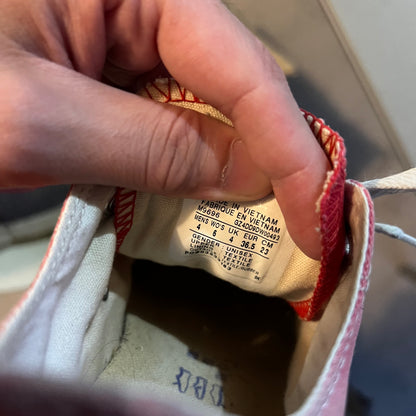 Sun Faded Red Converse- M's 4, W's 5.5