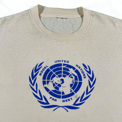 80s Model UN Tee- L