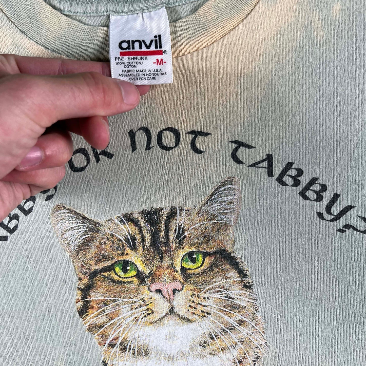 90s Tabby or Not Tabby? Shakespeare Cat Tee- S