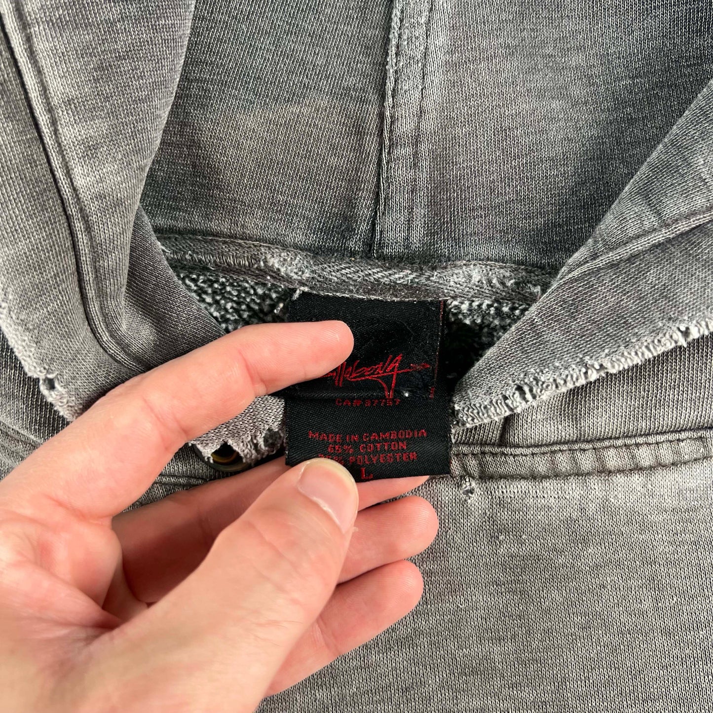 00s Thrashed & Sun Faded Billabong Hoodie- L