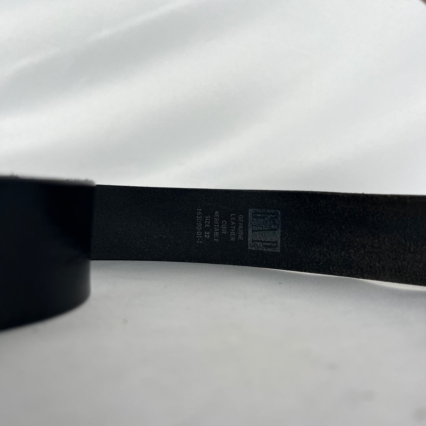 2001 Gap Black Leather Belt- 28"-32"