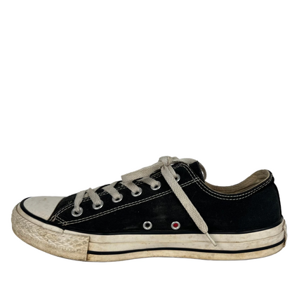 Black Converse- M's 8, W's 9.5