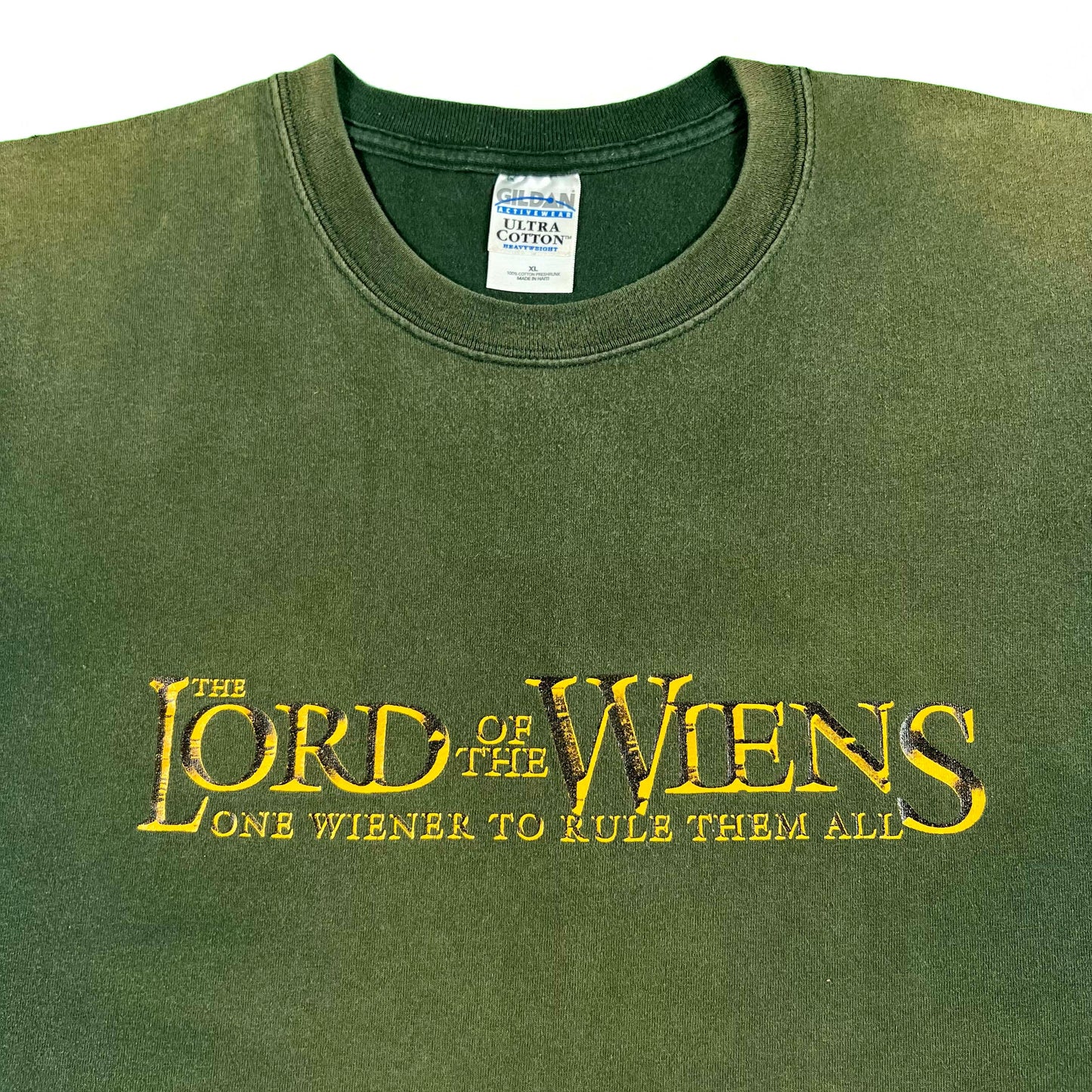 00s Sun Faded 'Lord of the Wiens' Weiner Dog Races Tee- XL