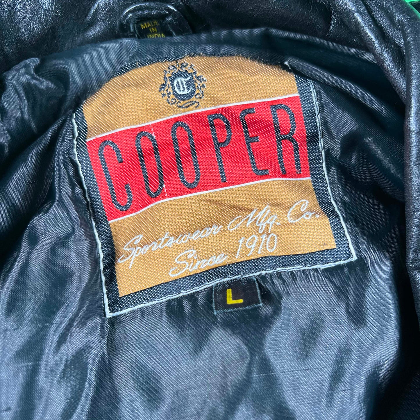 90s Black Leather A2 Style Bomber Jacket- L