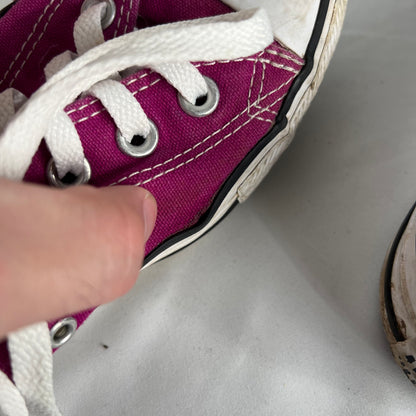 Fuchsia Pink Converse- M's 7, W's 8.5
