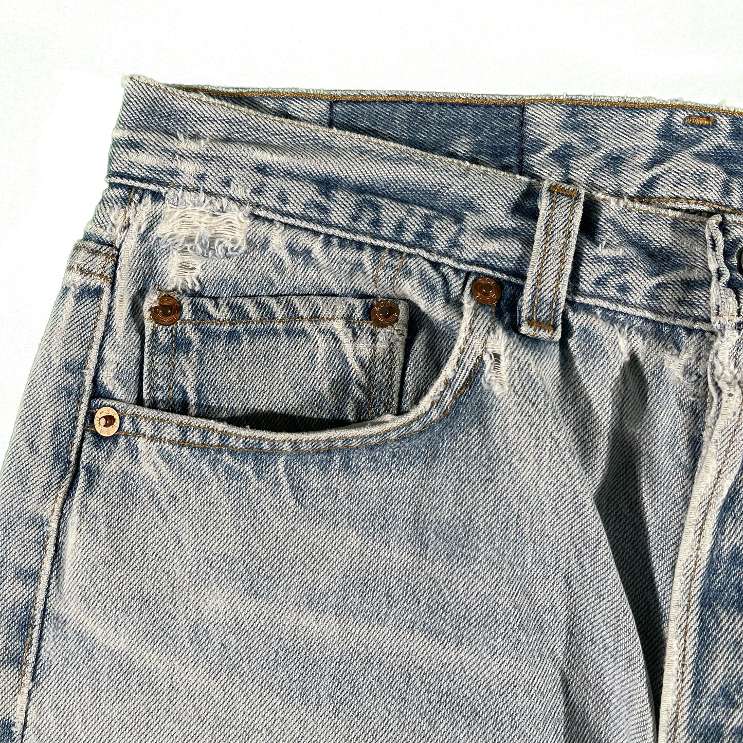 90s Distressed Levi's 501s- 30x28.5