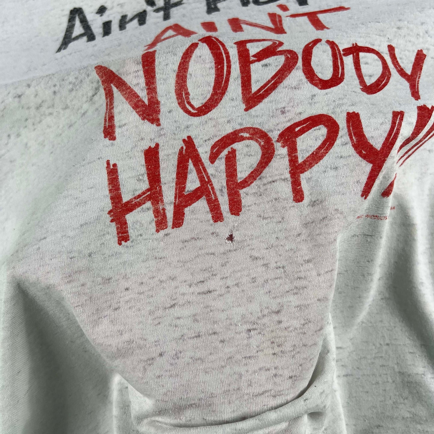90s Paper Thin "If Momma Ain't Happy...Ain't Nobody Happy!!!" Tee- L