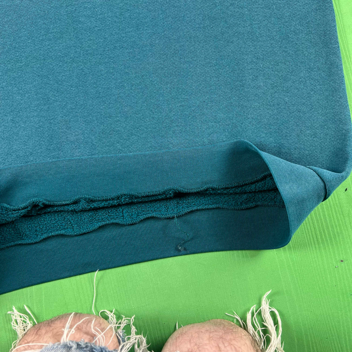 Vintage Blank Green Sweatshirts- SELECT SWEAT