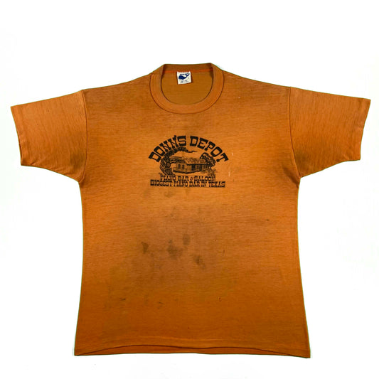 70s Biggest Piano Bar in Texas Tee- L
