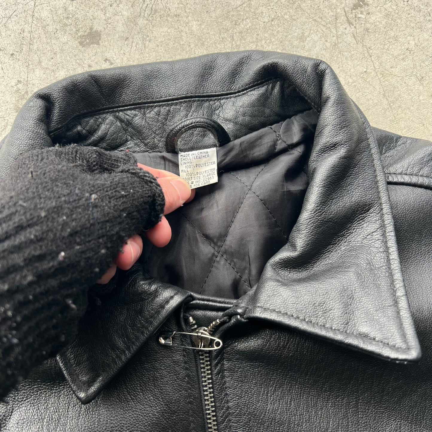 90/00s Black Leather Trucker Jacket- XL