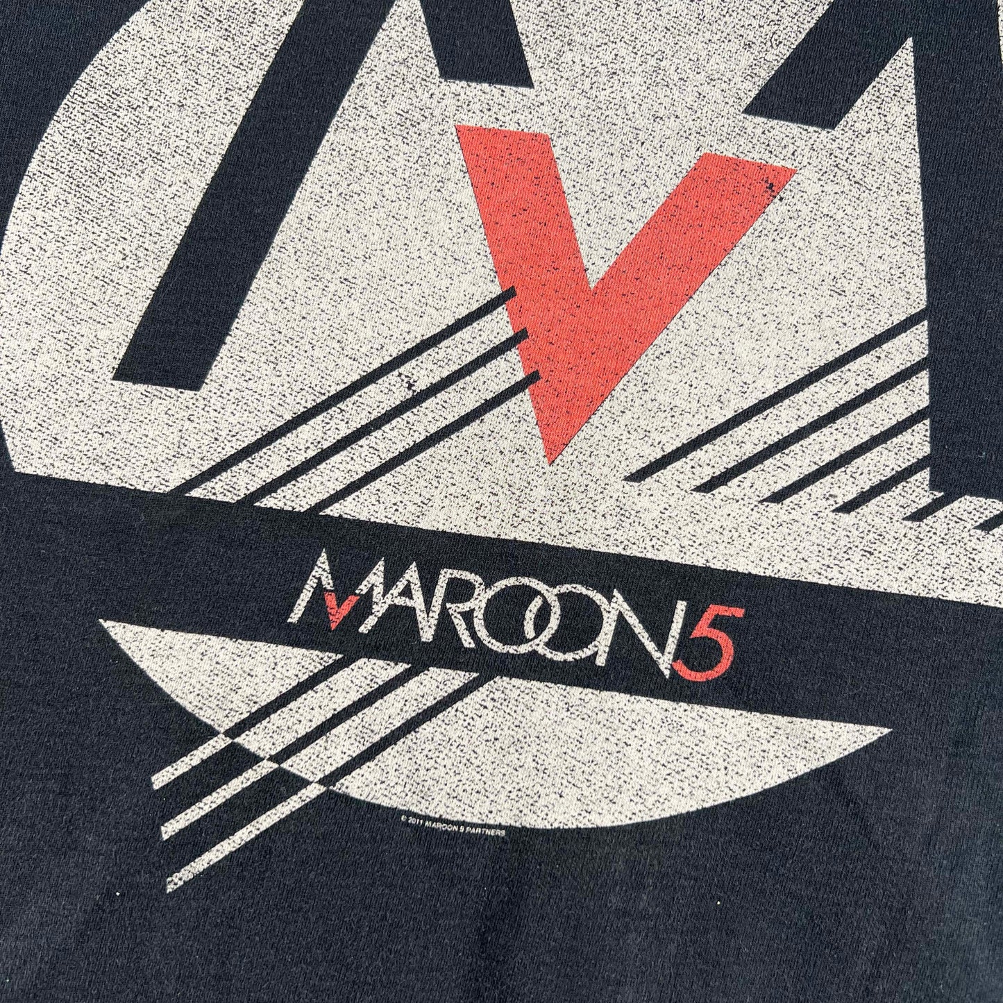 2011 Maroon 5 Black z/u Hoodie- XL