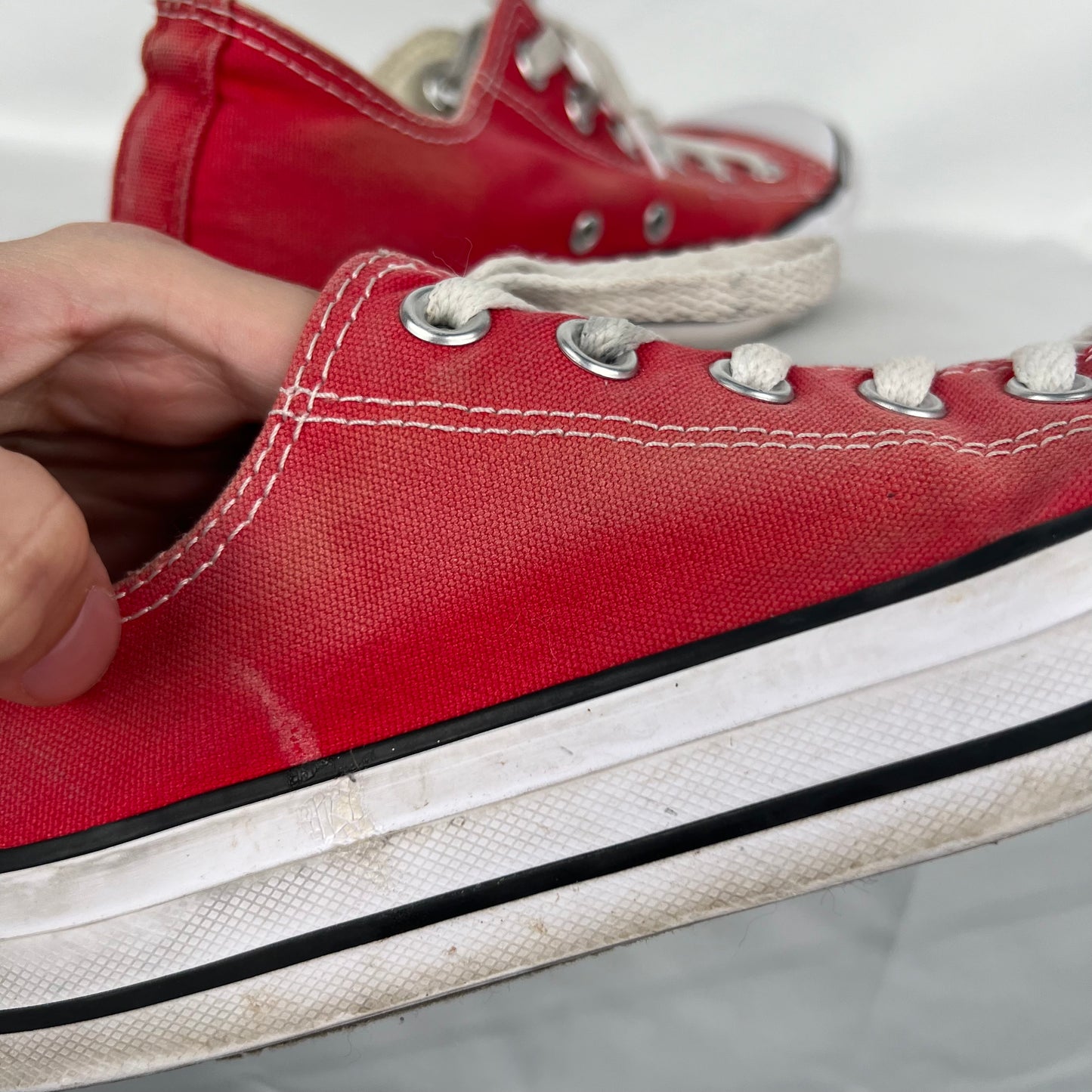 Sun Faded Red Converse- M's 6, W's 7.5