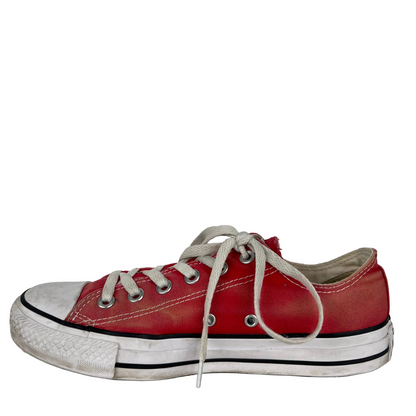 Sun Faded Red Converse- M's 6, W's 7.5