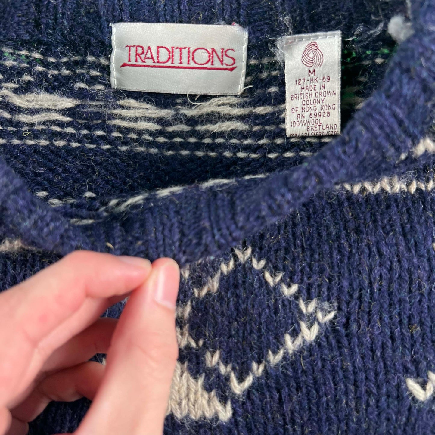80s Shetland Wool 'Rutting Elk' Sweater- M