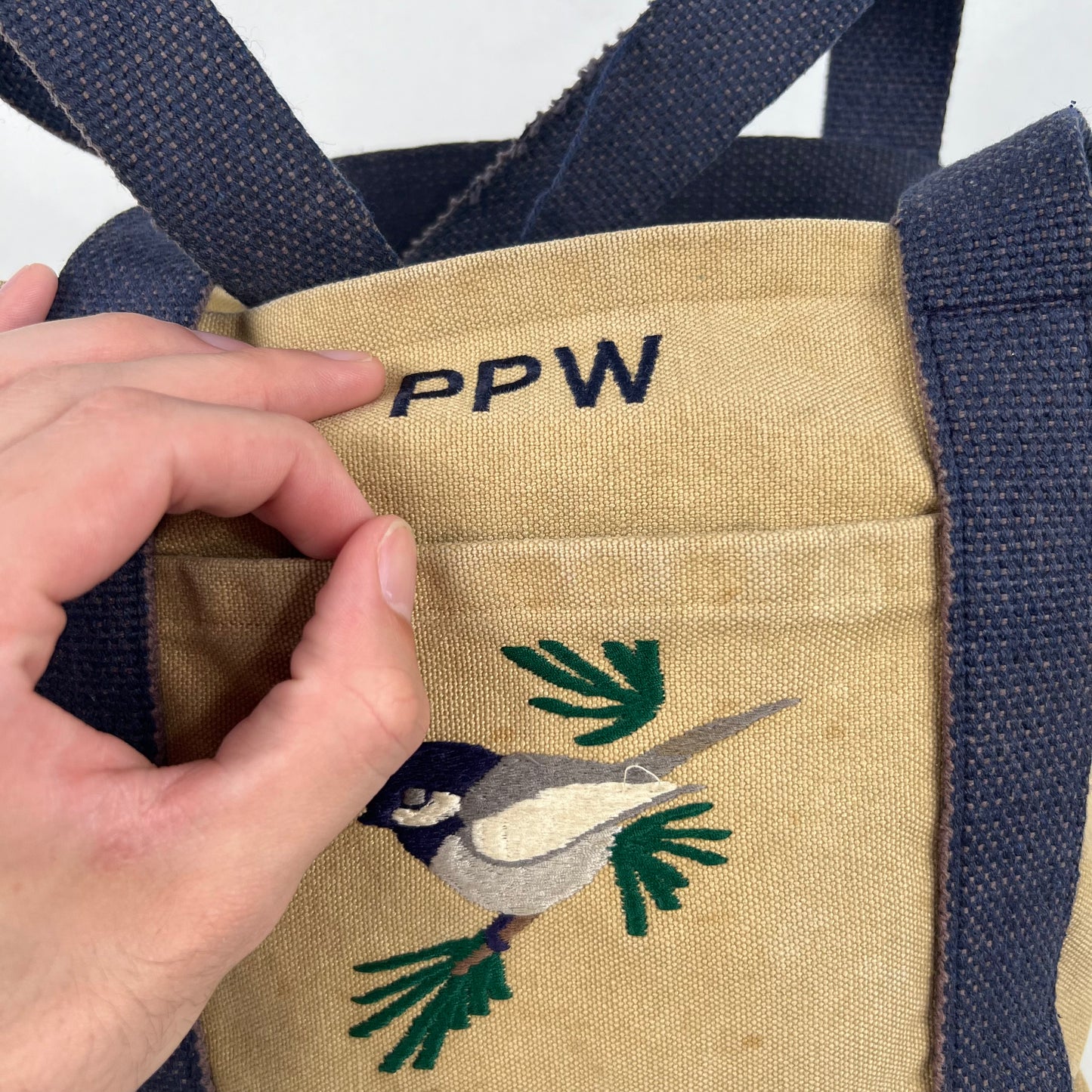 00s XS Zip Up Bird Tote Bag