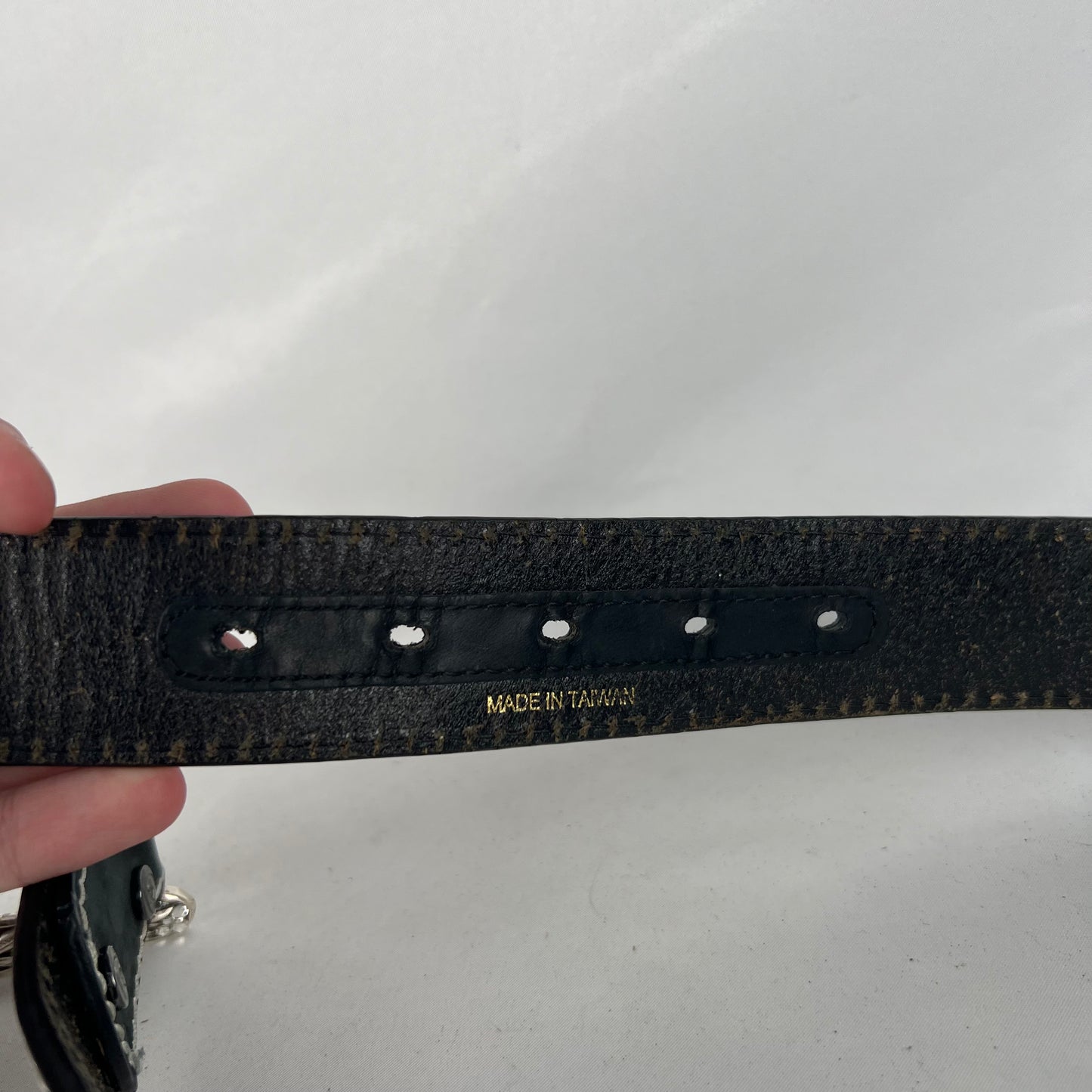 00s Rhinestone Studded Buckle w Smooth Black Leather Belt- 26"-30"
