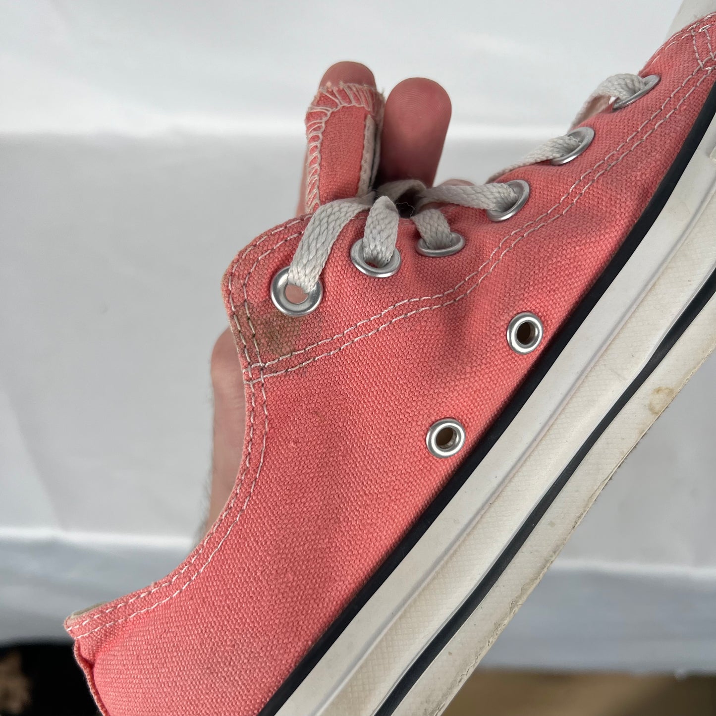 00s Salmon Pink Converse- M's 6, W's 7.5