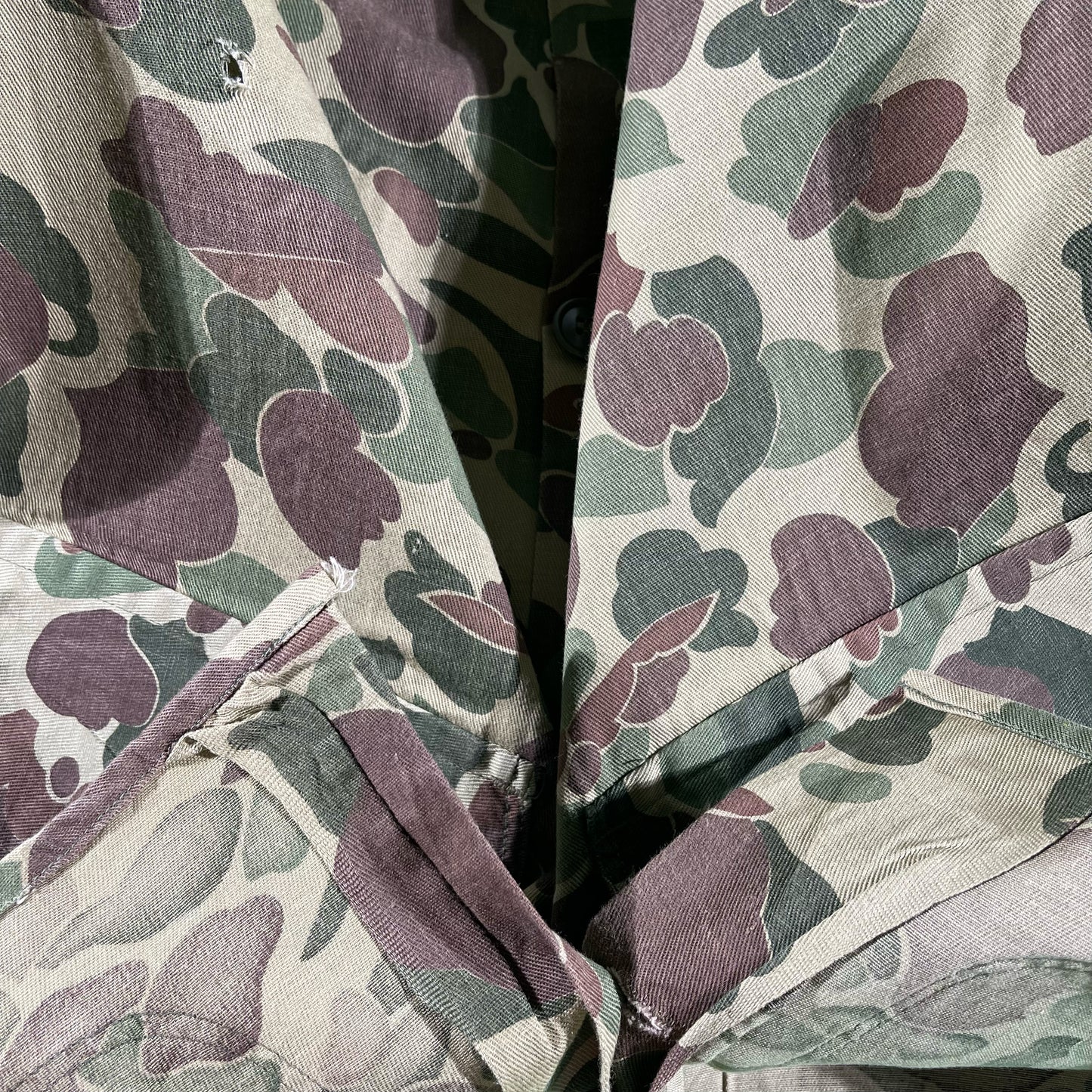 70s Boxy Duck Camo Chore Shirt- XL