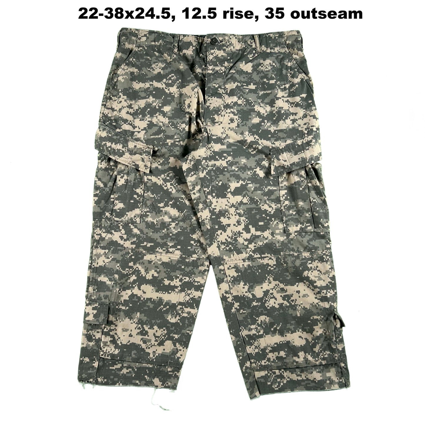 Vintage Chopped Baggy Army Camo Cargo Shorts- SELECT PAIR