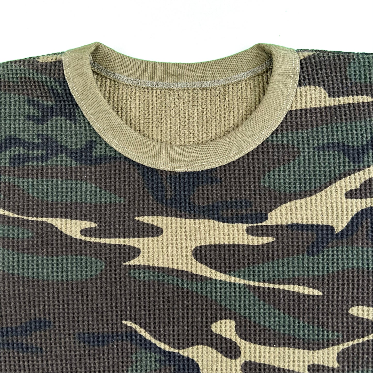 90s Camo Waffle Knit Thermal- XL