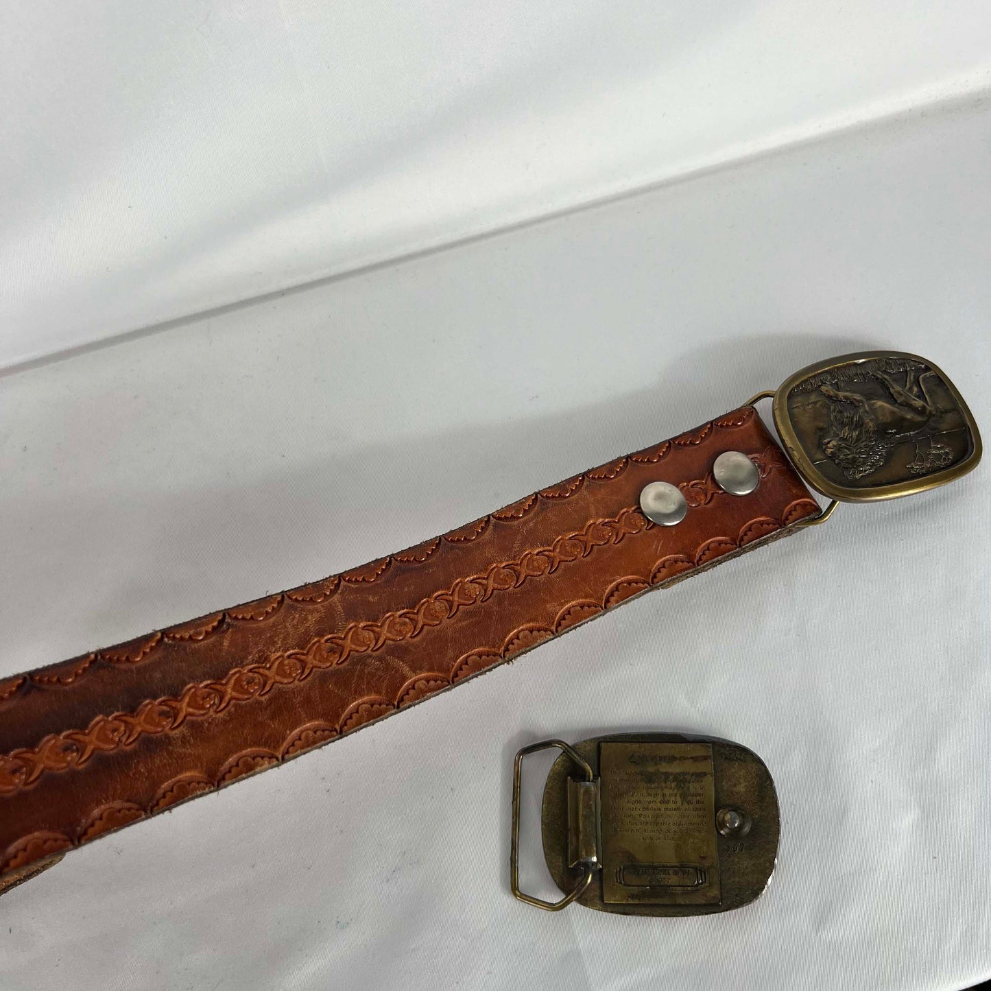 70s Lion and Poler Bear Buckles Detailed Tan Leather Belt- 32"-36"