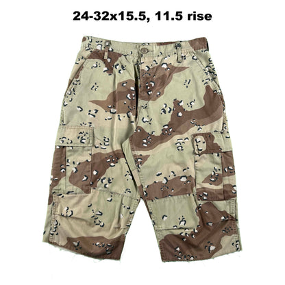 Vintage Chopped Baggy Army Camo Cargo Shorts- SELECT PAIR